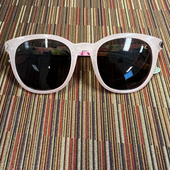 Vera Bradley Accessories - Vera Bradley Stylish Pink Sunglasses